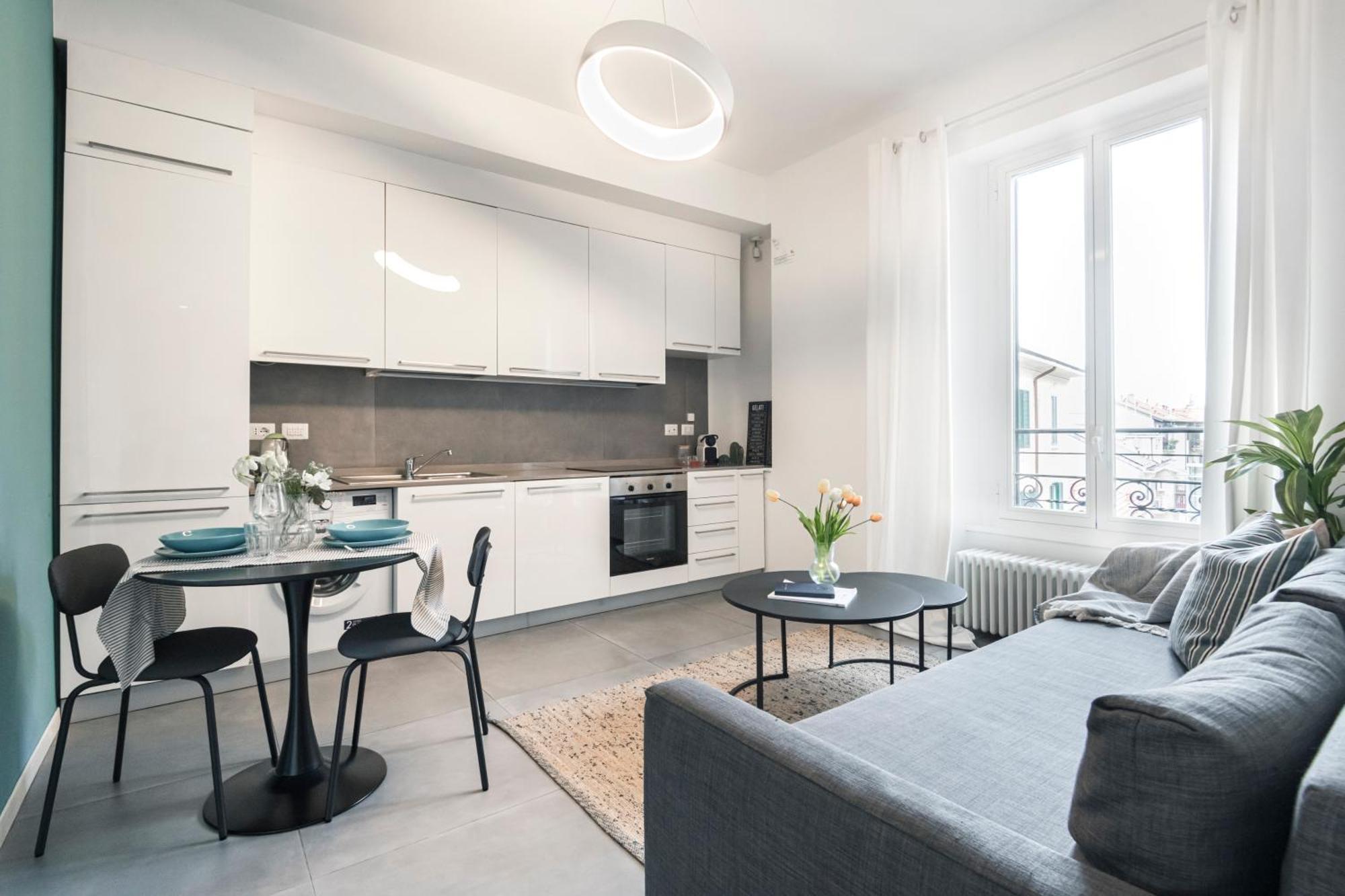 New Flat Fully Furnished In P.Ta Romana Milánó Kültér fotó