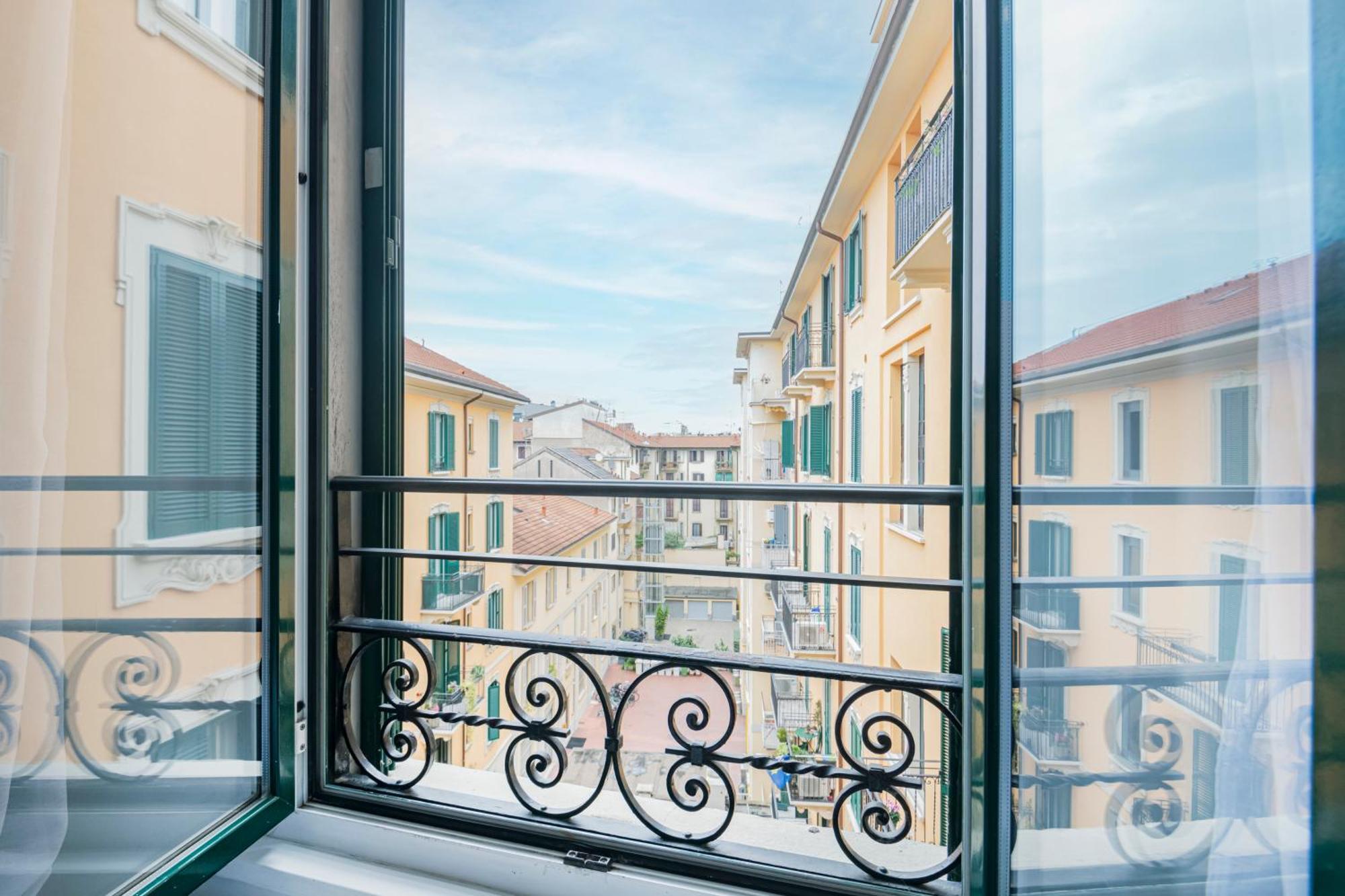 New Flat Fully Furnished In P.Ta Romana Milánó Kültér fotó